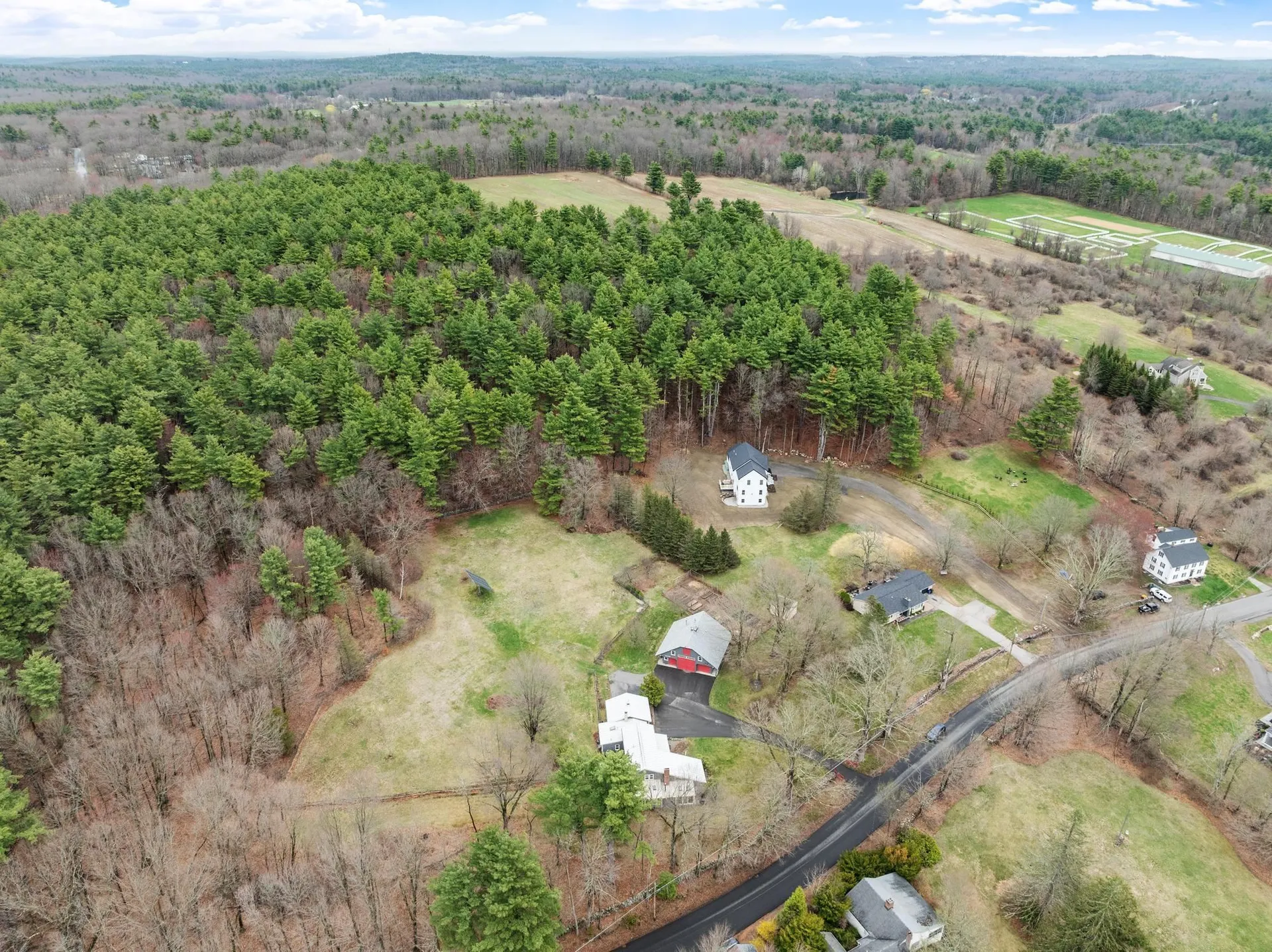 76 English Range Road Derry NH 03038