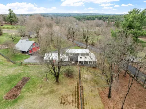 76 English Range Road Derry NH 03038