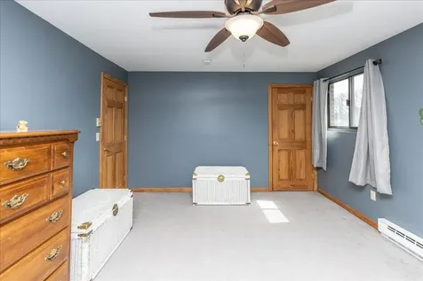 88 Oakridge Drive Londonderry NH 03053