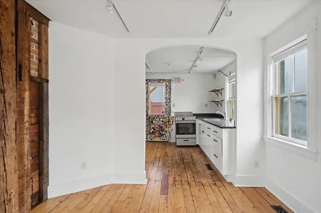 37 Green Street Vergennes VT 05491