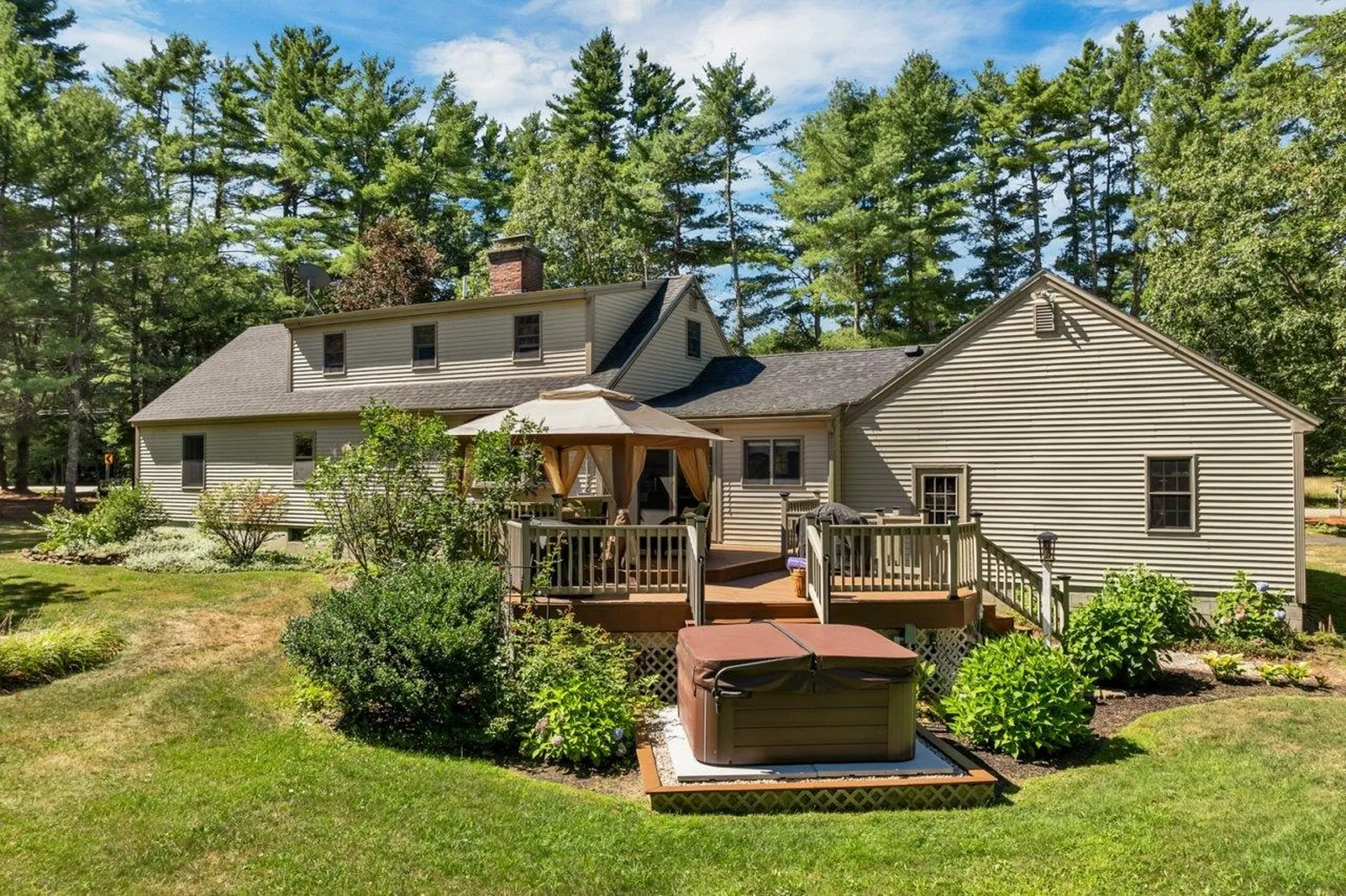 212 Wentworth Road Brookfield NH 03872