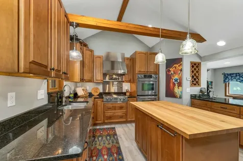 212 Wentworth Road Brookfield NH 03872