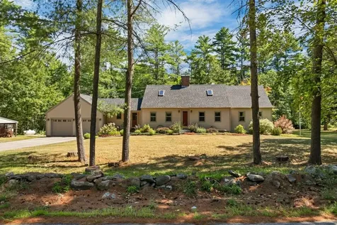 212 Wentworth Road Brookfield NH 03872
