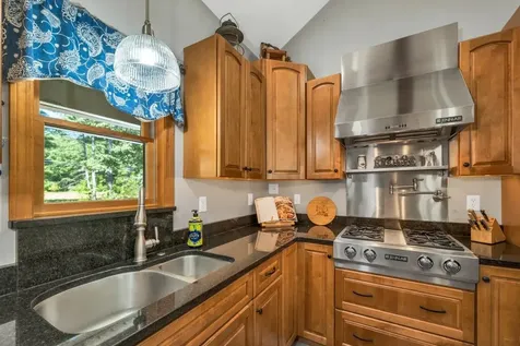 212 Wentworth Road Brookfield NH 03872