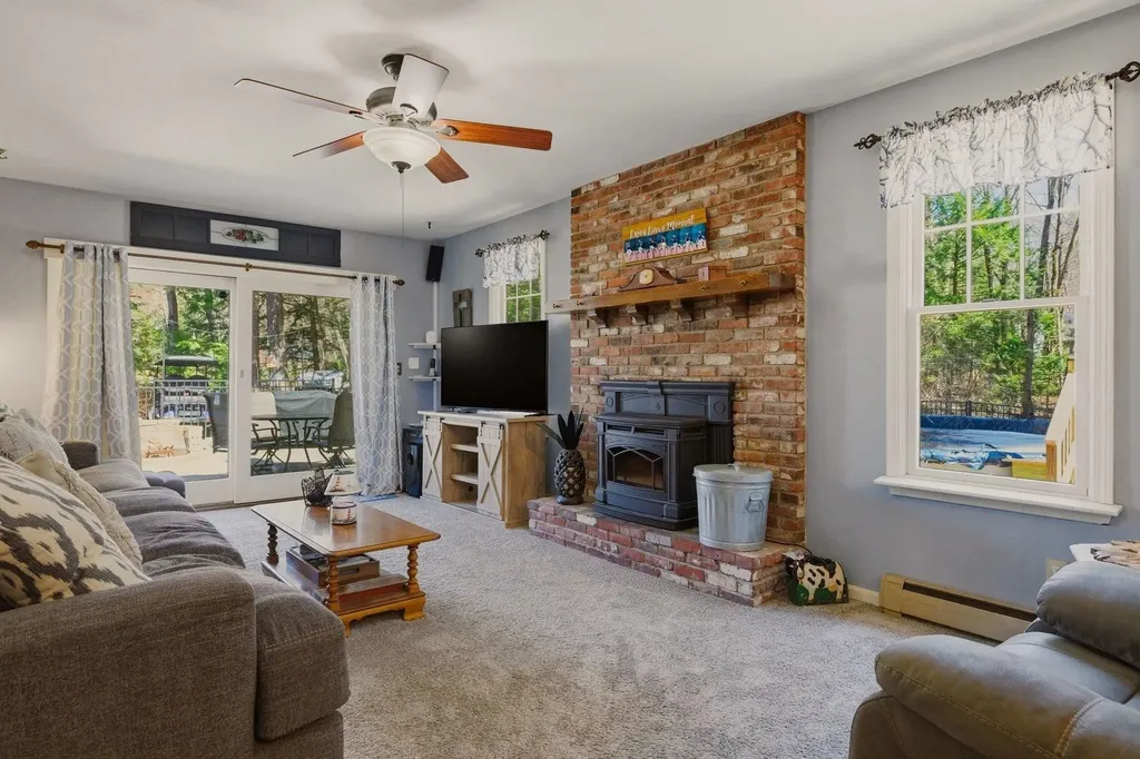 25 Tingley Street Rochester NH 03867