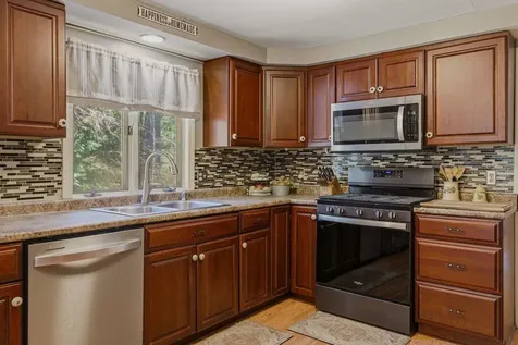 25 Tingley Street Rochester NH 03867