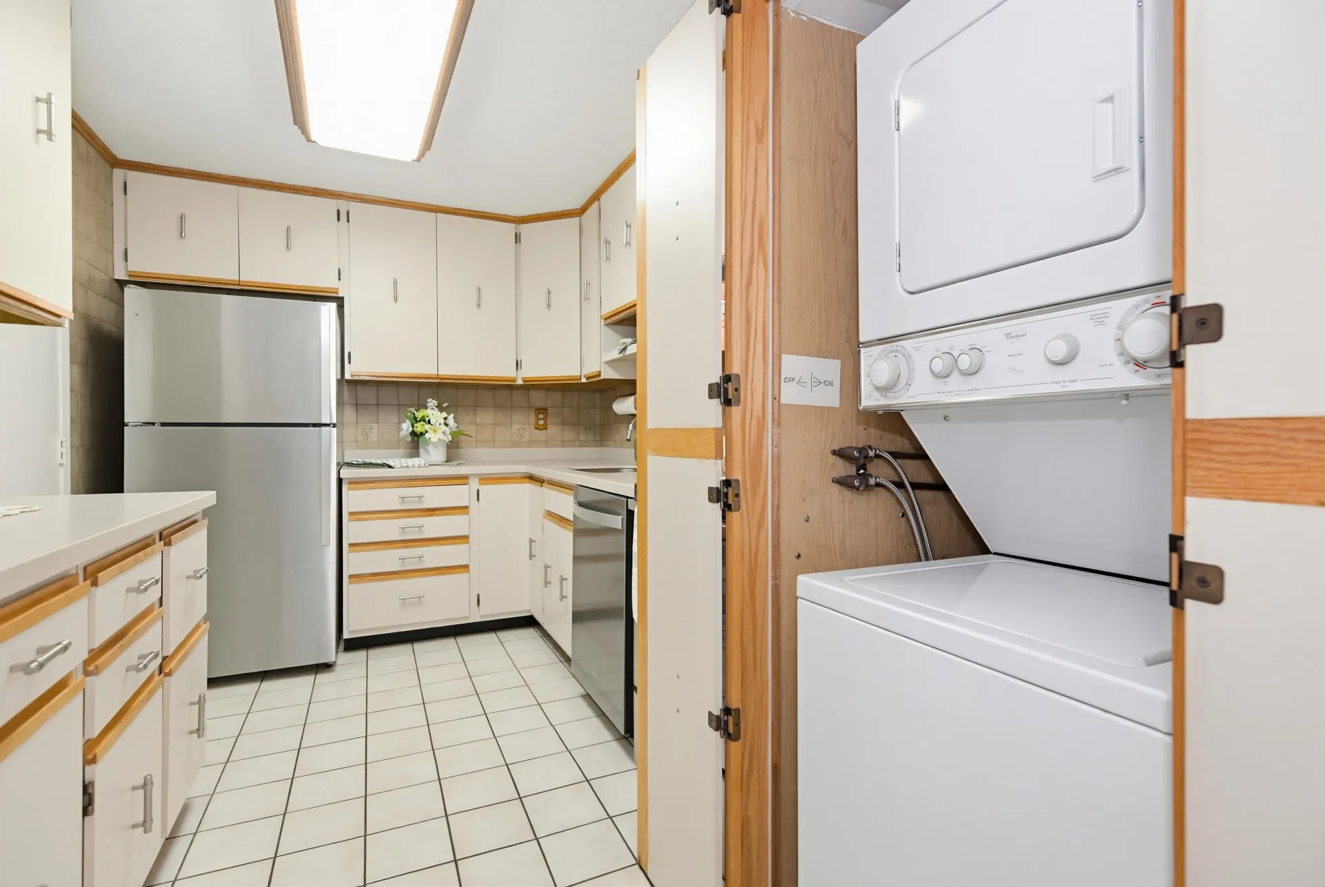 33 Spit Brook Road Nashua NH 03060