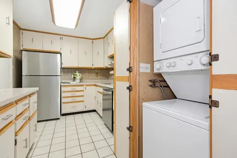 33 Spit Brook Road Nashua NH 03060