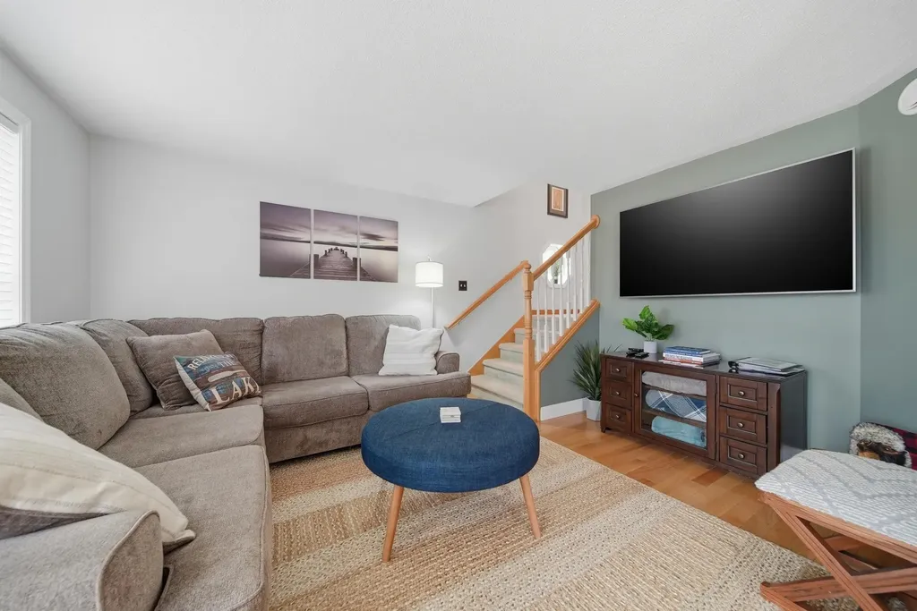 4 Penobscott Path Gilmanton NH 03247