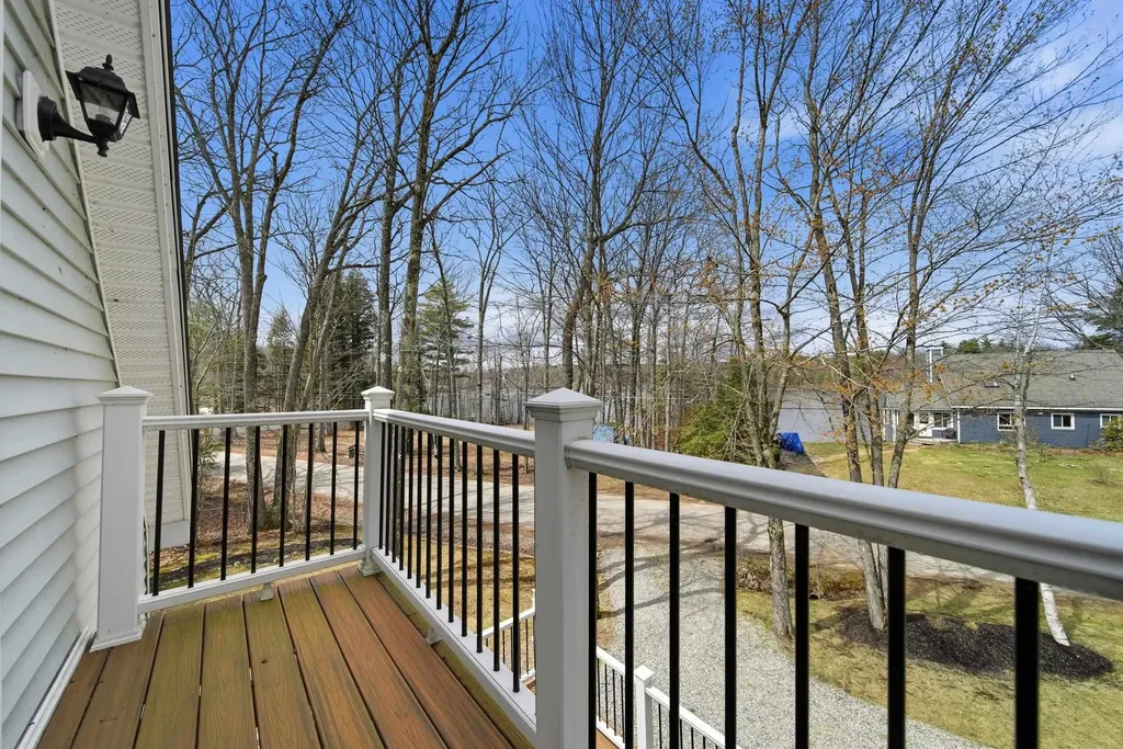 4 Penobscott Path Gilmanton NH 03247