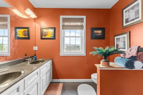290 Barrett Lane Williston VT 05495