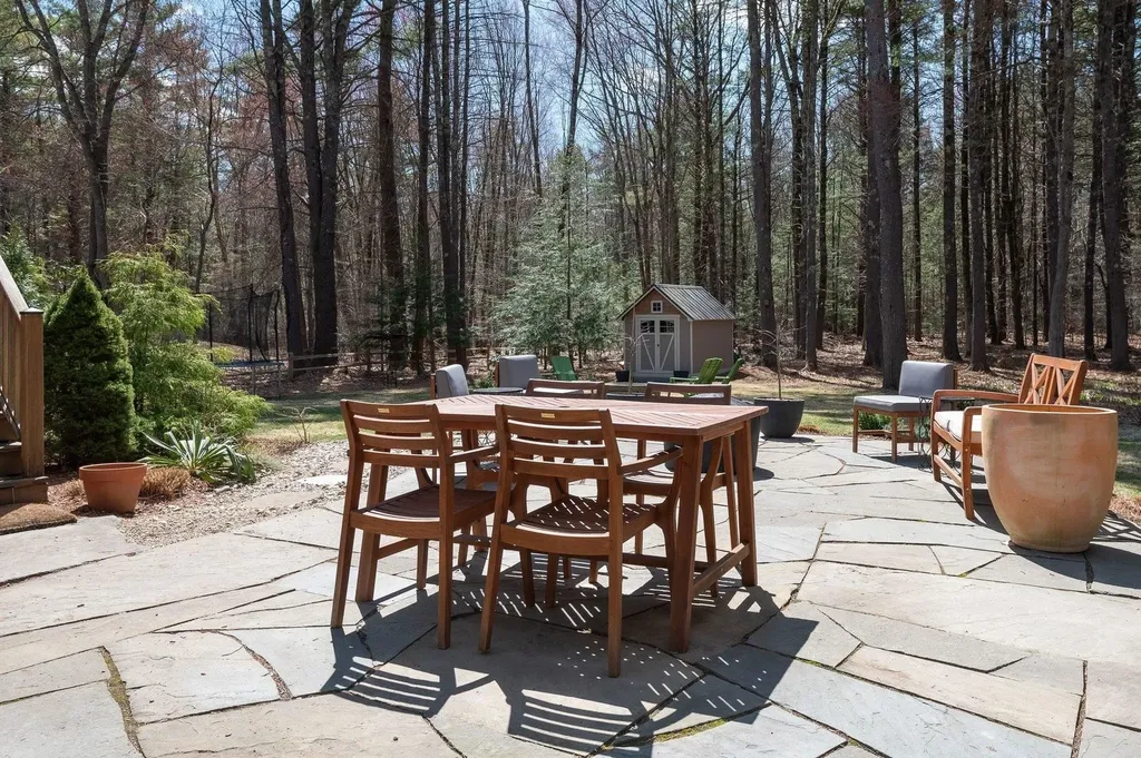47 River Road Stratham NH 03885