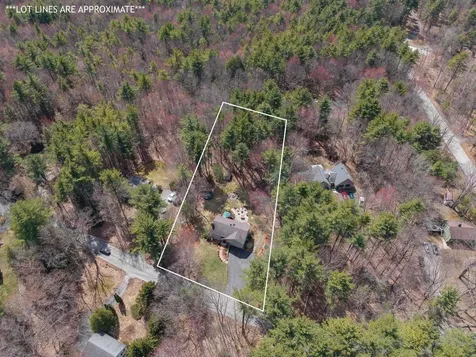 47 River Road Stratham NH 03885