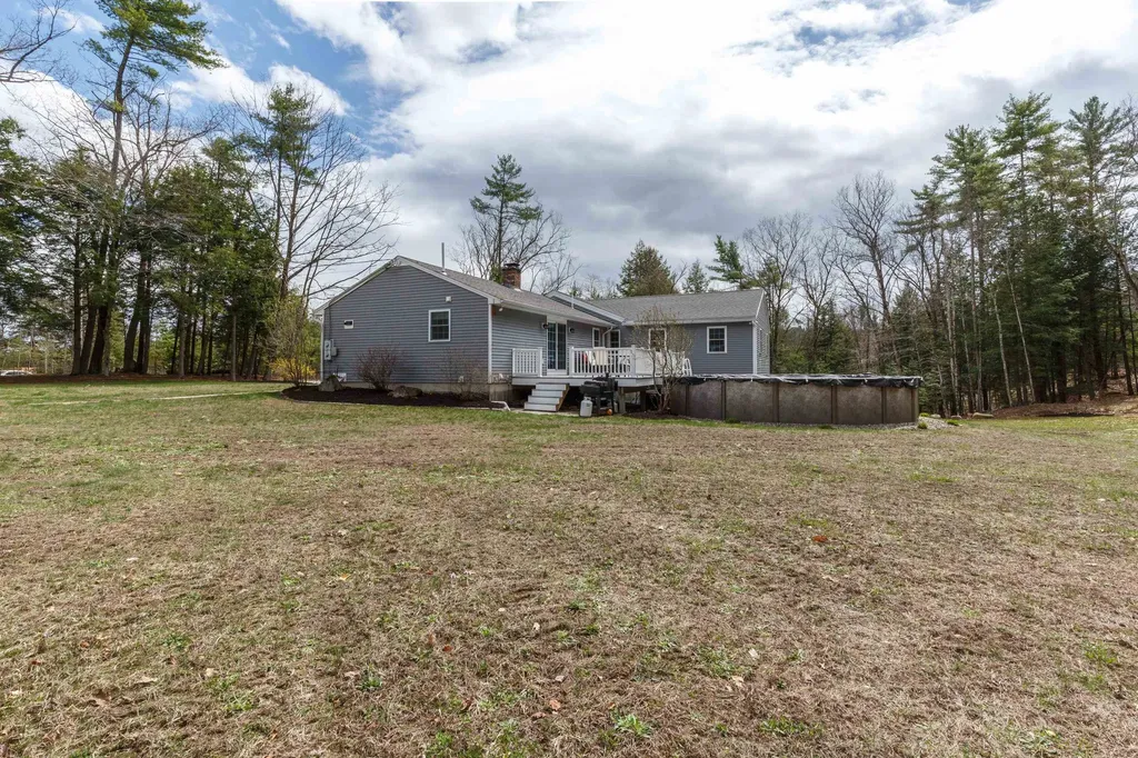 1057 Bound Tree Road Hopkinton NH 03229