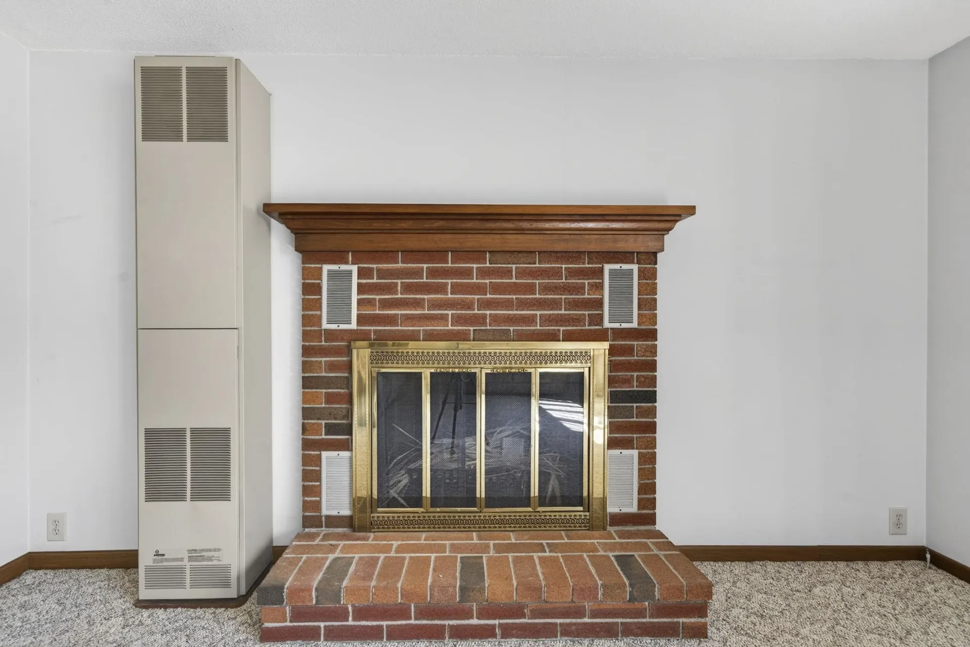 20 Blair Avenue Hillsborough NH 03244