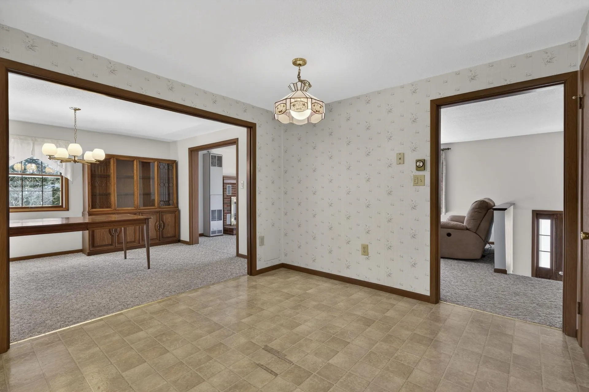 20 Blair Avenue Hillsborough NH 03244