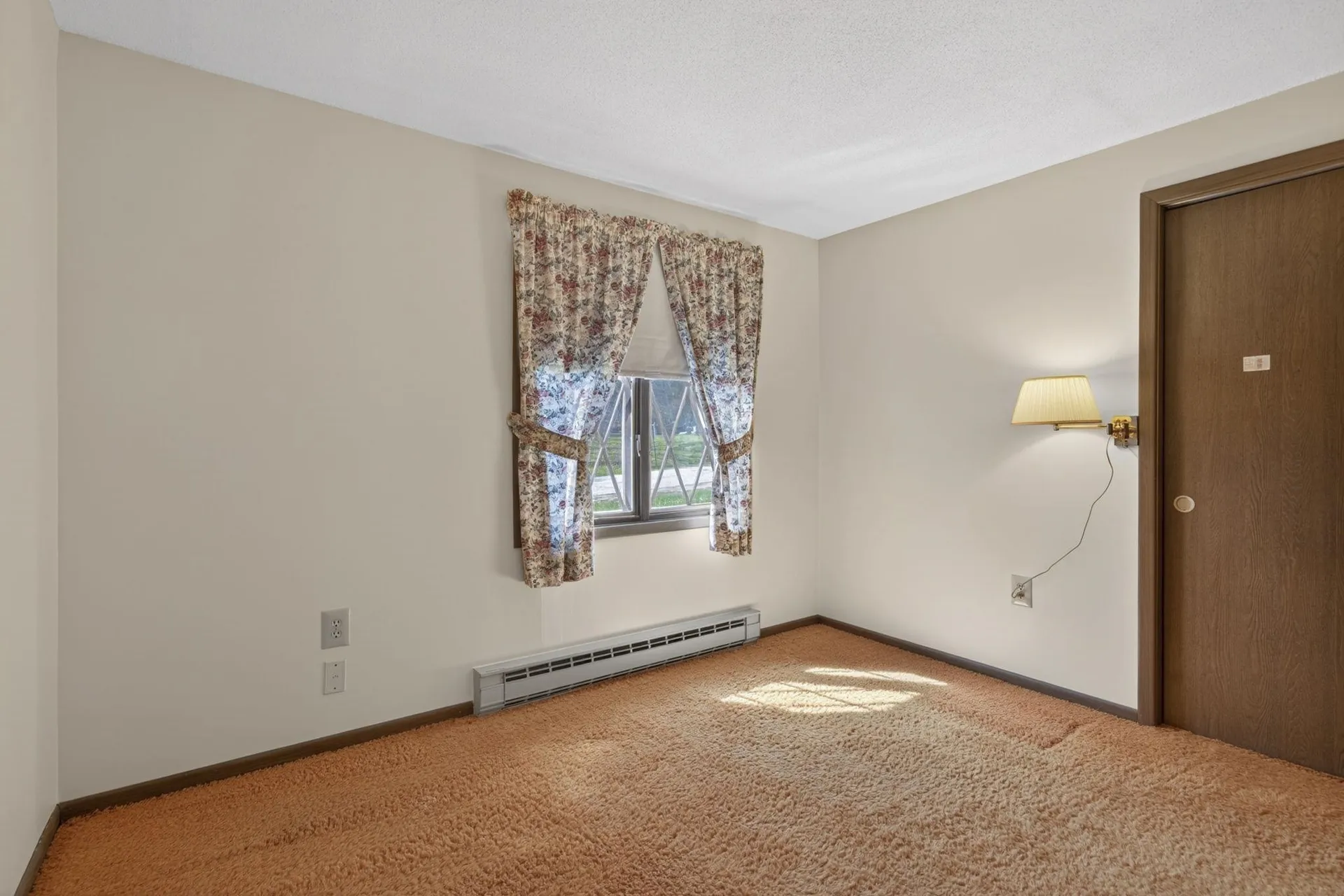 20 Blair Avenue Hillsborough NH 03244