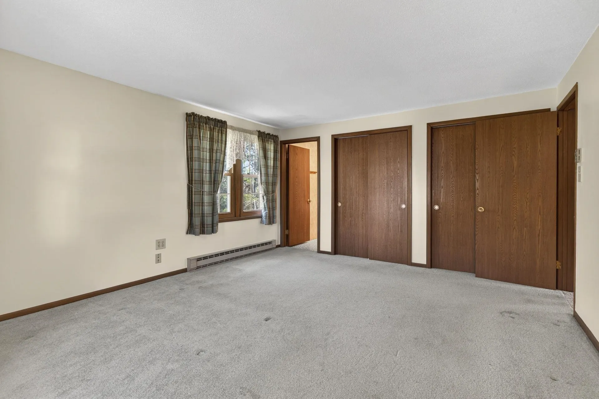 20 Blair Avenue Hillsborough NH 03244