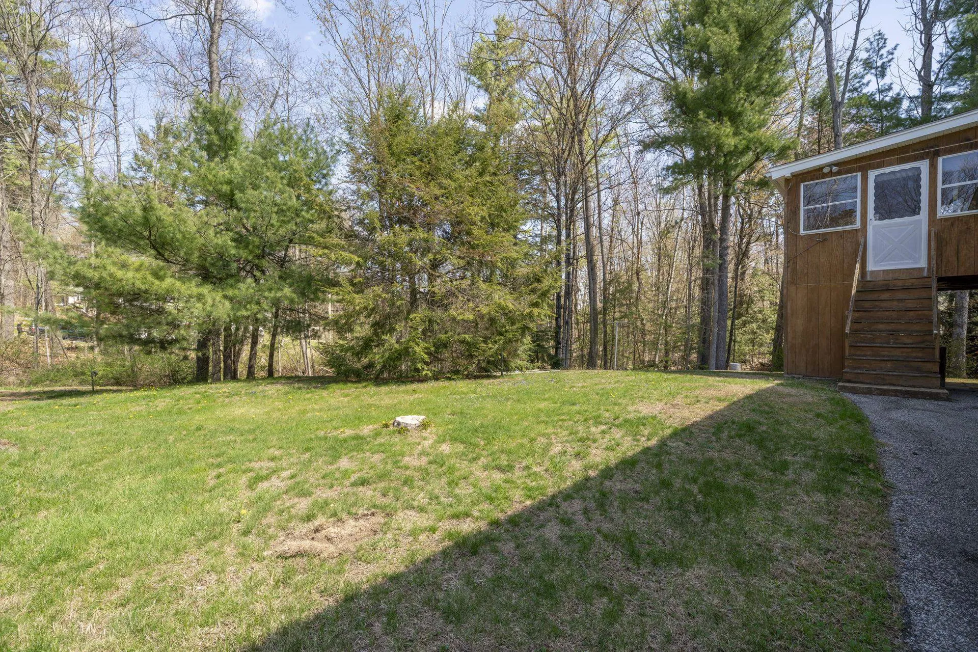 20 Blair Avenue Hillsborough NH 03244