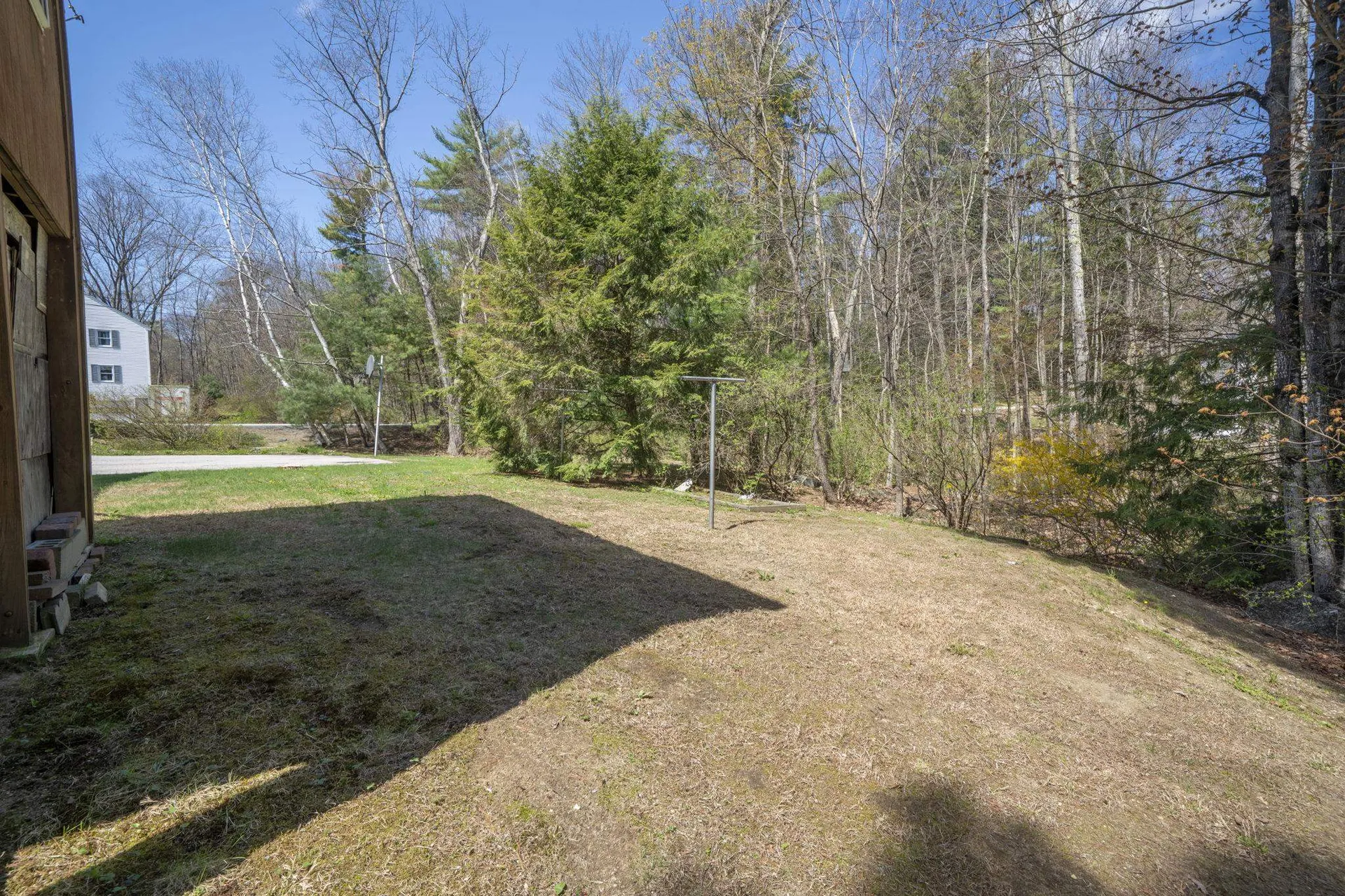 20 Blair Avenue Hillsborough NH 03244