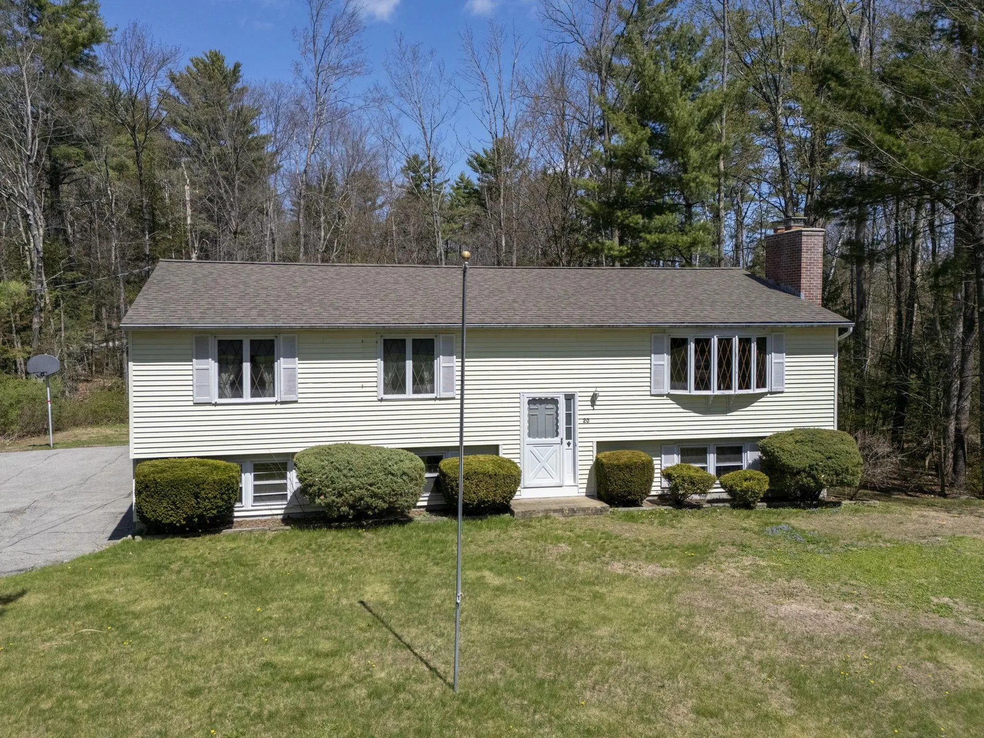 20 Blair Avenue Hillsborough NH 03244