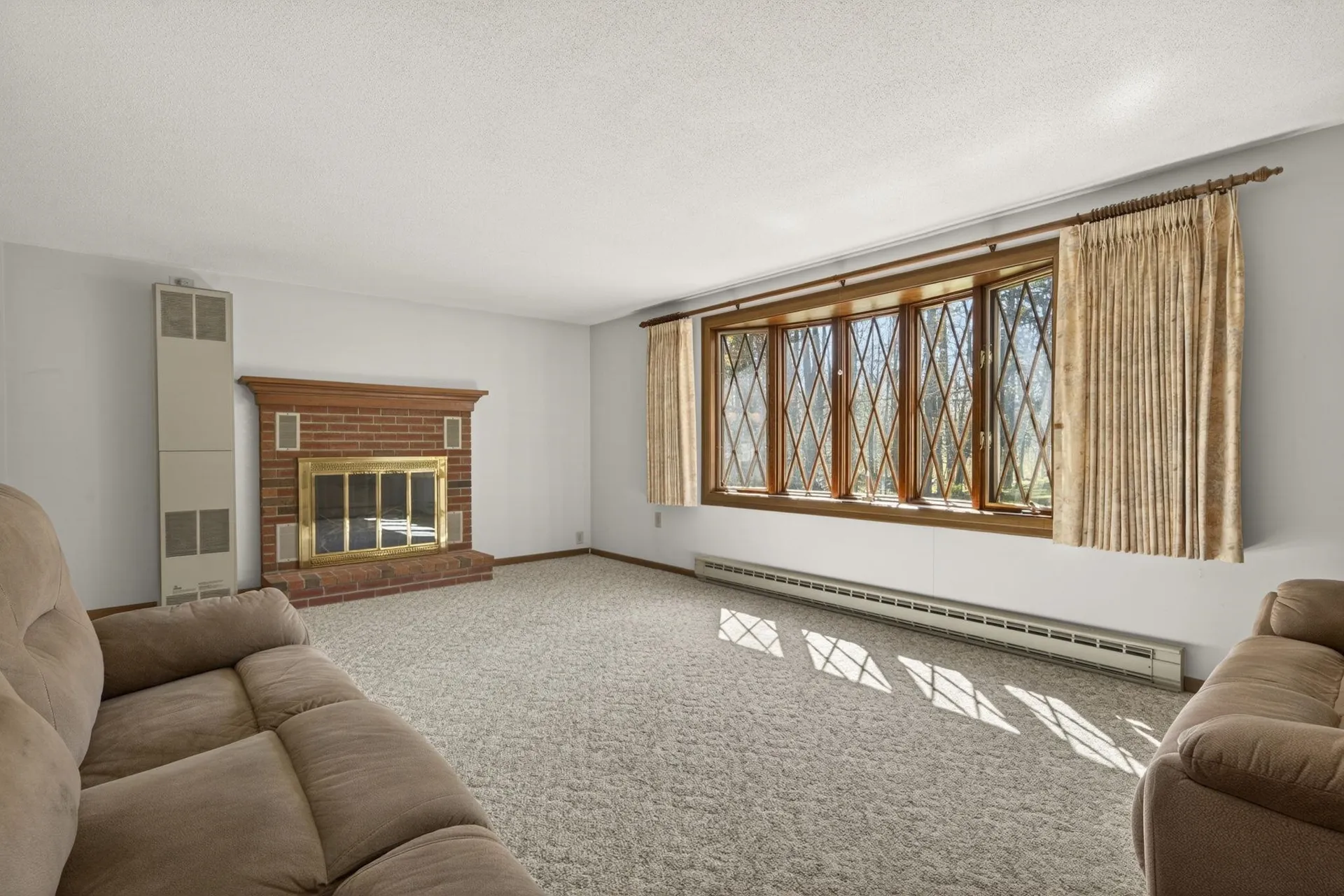 20 Blair Avenue Hillsborough NH 03244