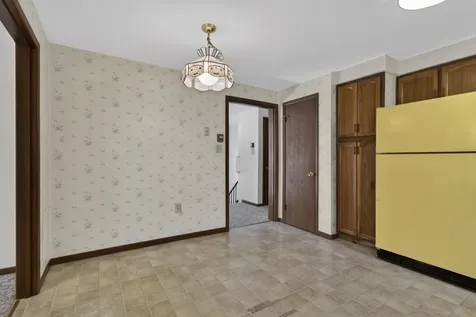 20 Blair Avenue Hillsborough NH 03244