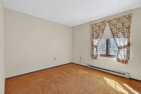 20 Blair Avenue Hillsborough NH 03244