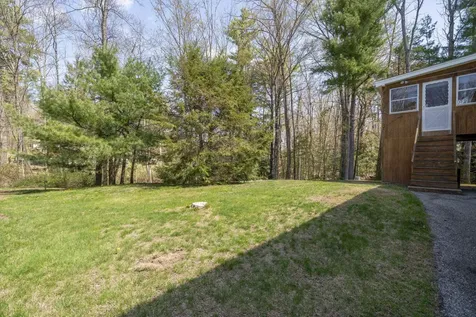 20 Blair Avenue Hillsborough NH 03244
