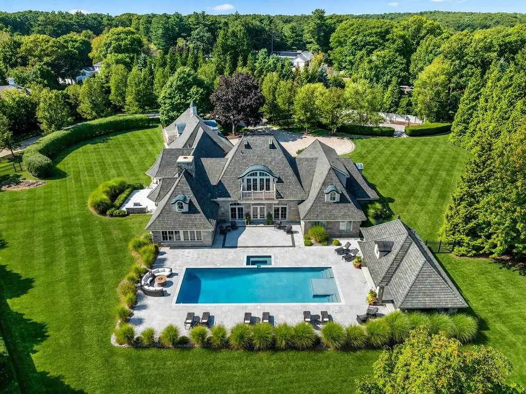 85 Wentworth Road Rye NH 03870