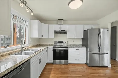 9 Hopkins Street South Burlington VT 05403