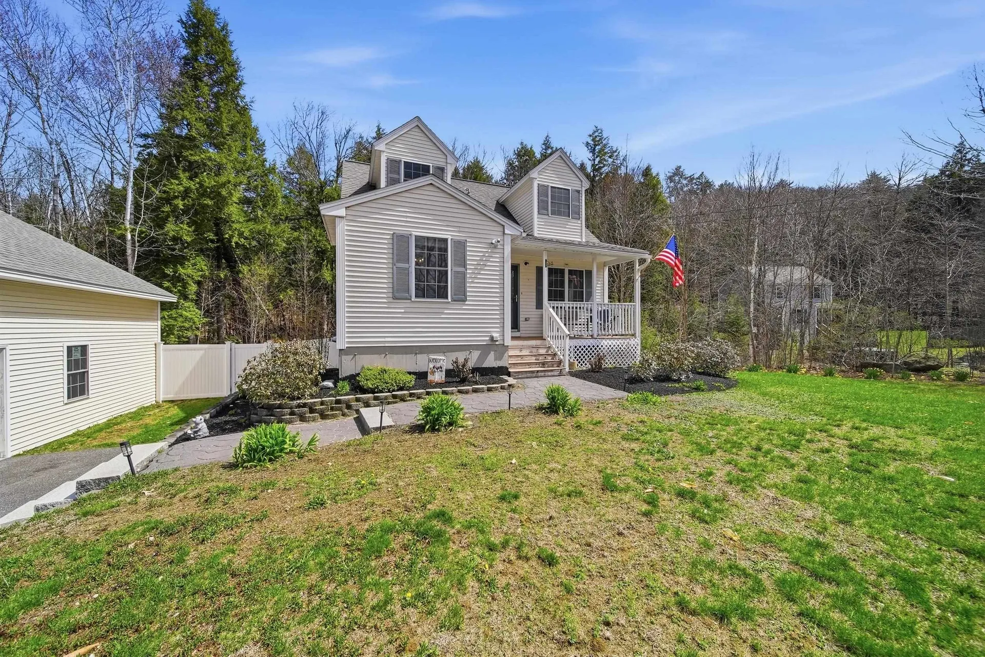 84 New Hampshire Drive Webster NH 03303