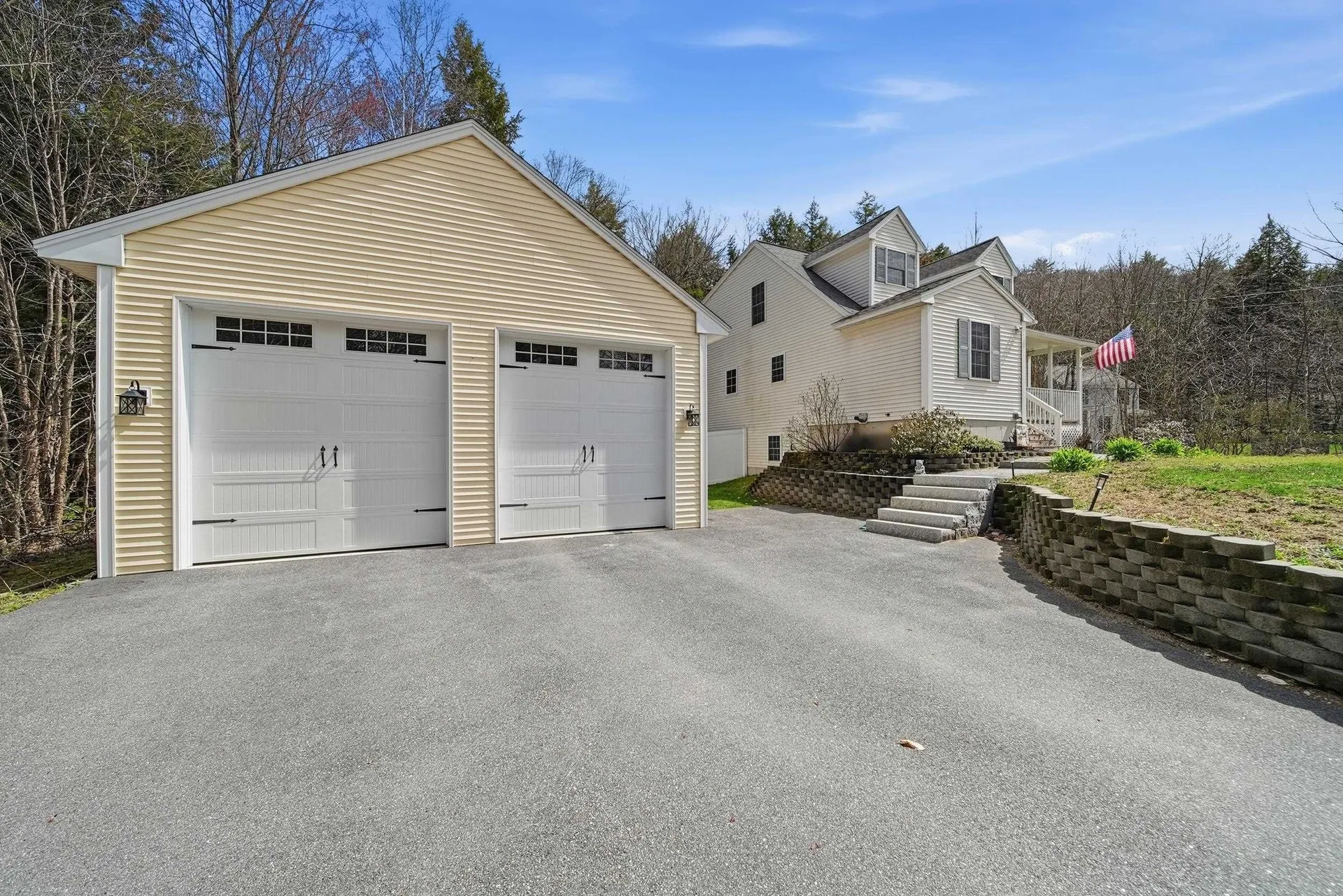 84 New Hampshire Drive Webster NH 03303