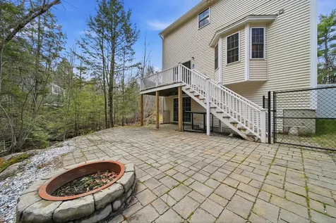 84 New Hampshire Drive Webster NH 03303