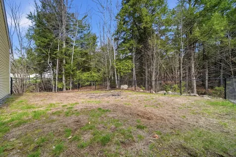 84 New Hampshire Drive Webster NH 03303