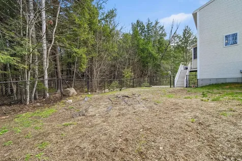 84 New Hampshire Drive Webster NH 03303
