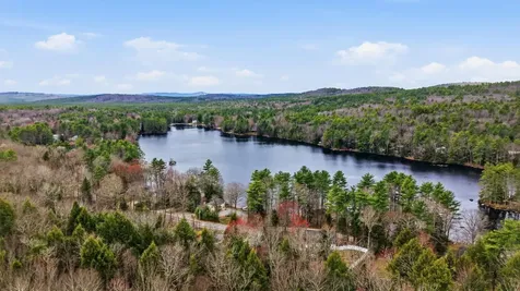 84 New Hampshire Drive Webster NH 03303