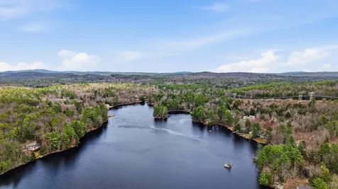 84 New Hampshire Drive Webster NH 03303
