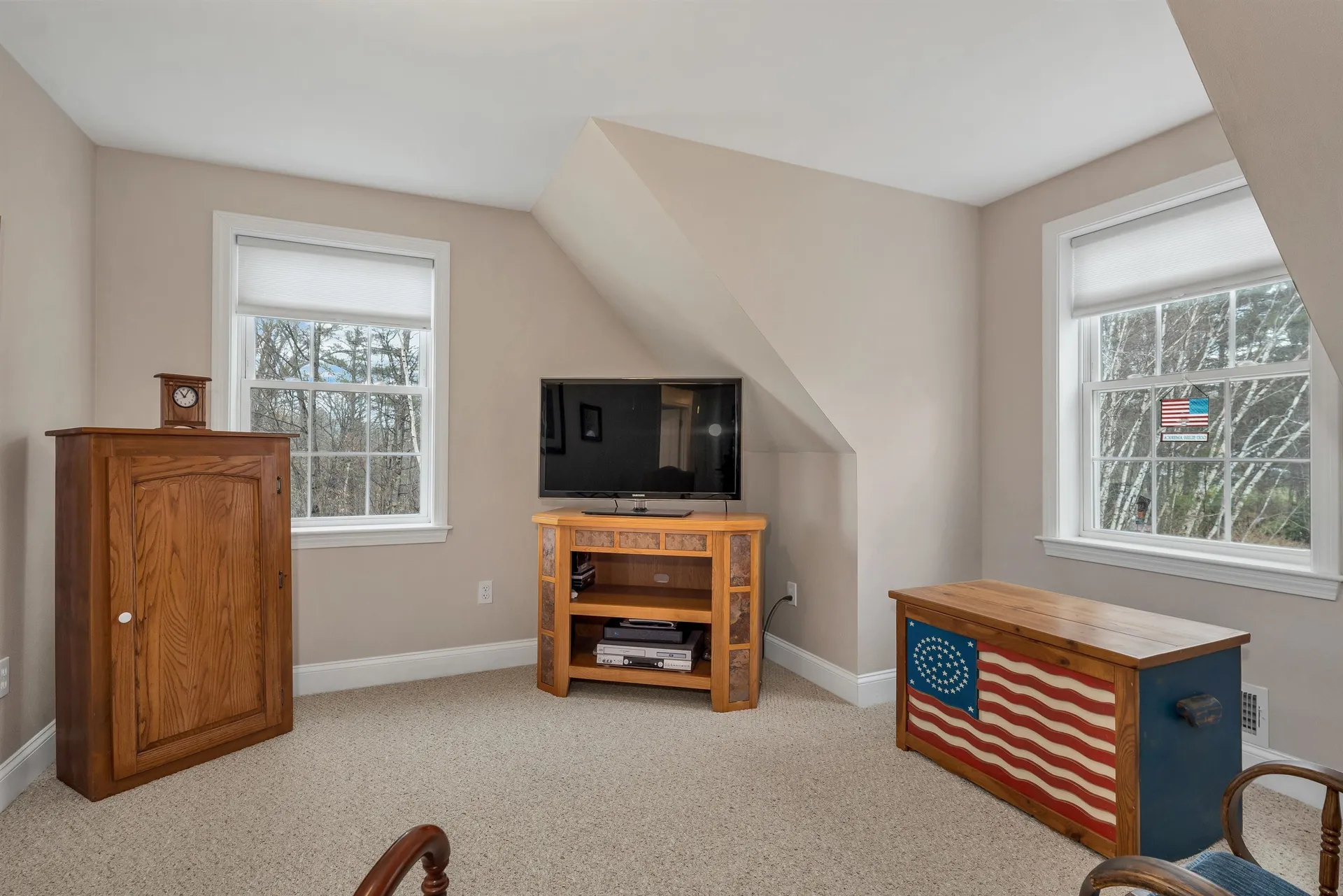 22 Duckworth Road Hebron NH 03241