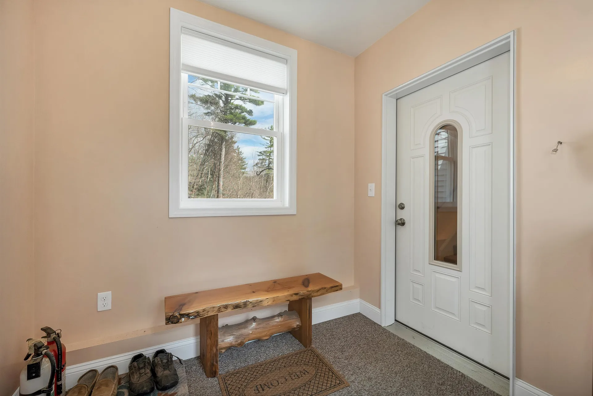 22 Duckworth Road Hebron NH 03241