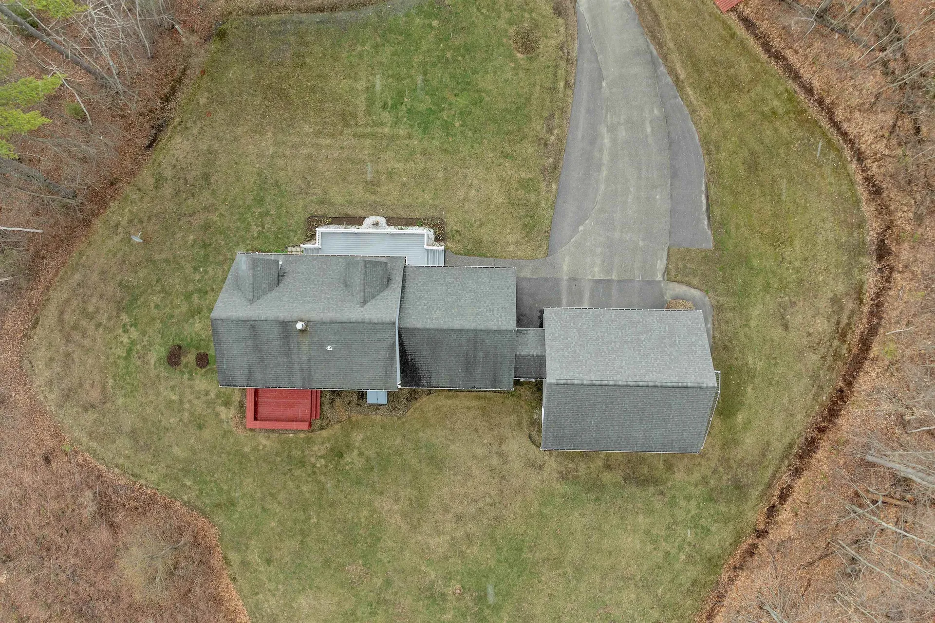 22 Duckworth Road Hebron NH 03241