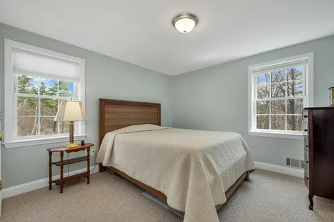 22 Duckworth Road Hebron NH 03241