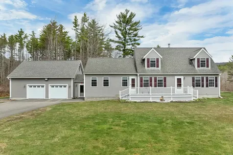 22 Duckworth Road Hebron NH 03241