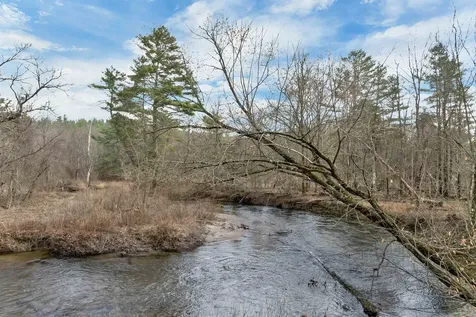 22 Duckworth Road Hebron NH 03241