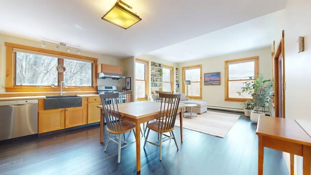 1470 Moody Road Huntington VT 05462