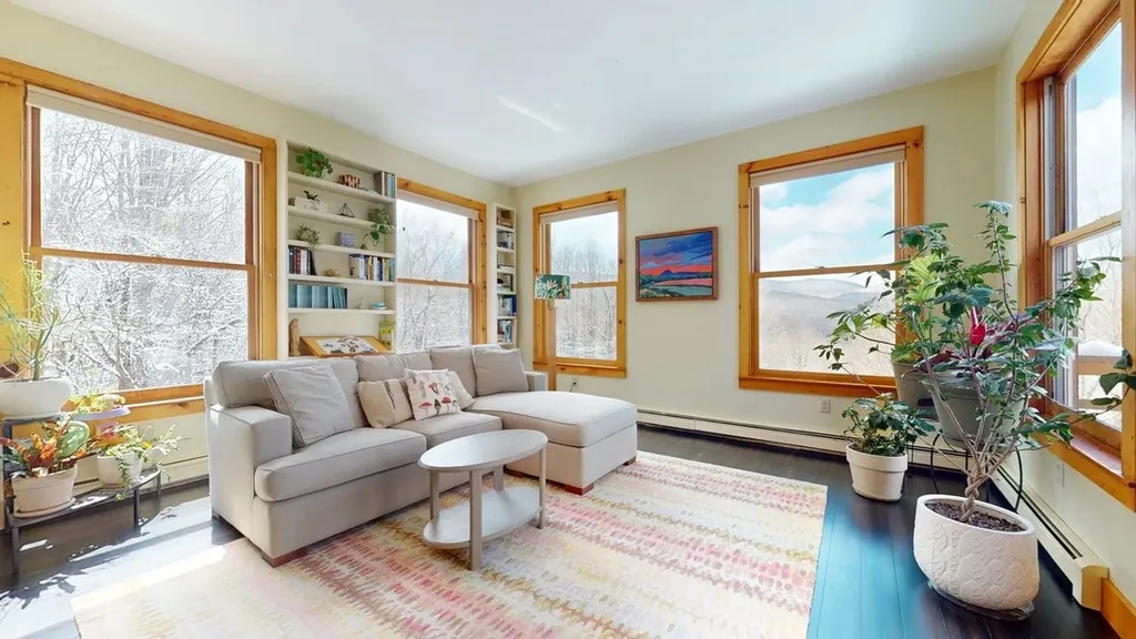 1470 Moody Road Huntington VT 05462