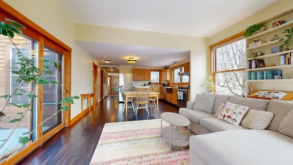 1470 Moody Road Huntington VT 05462