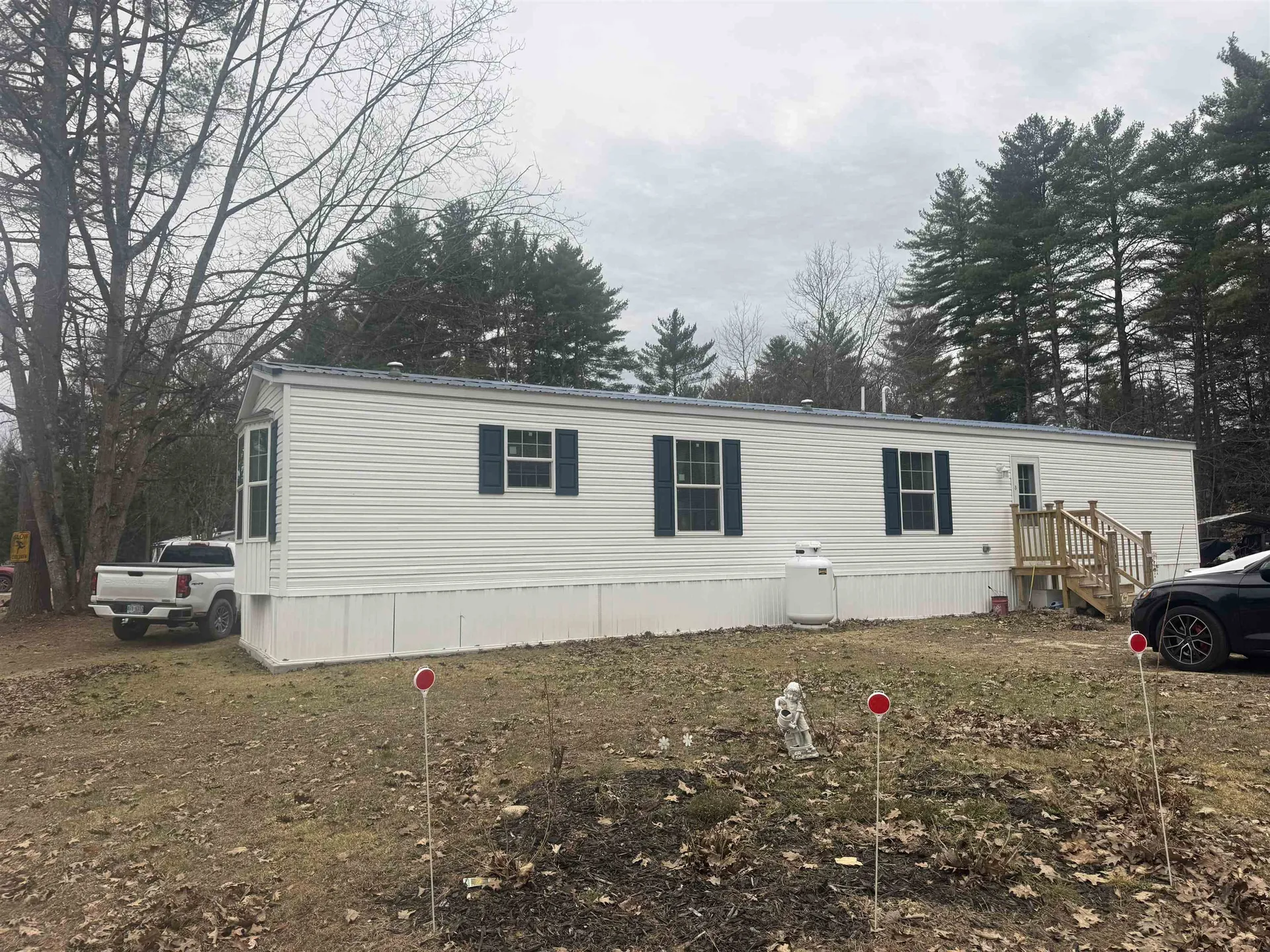 3 Chamberlain Court Deering NH 03244