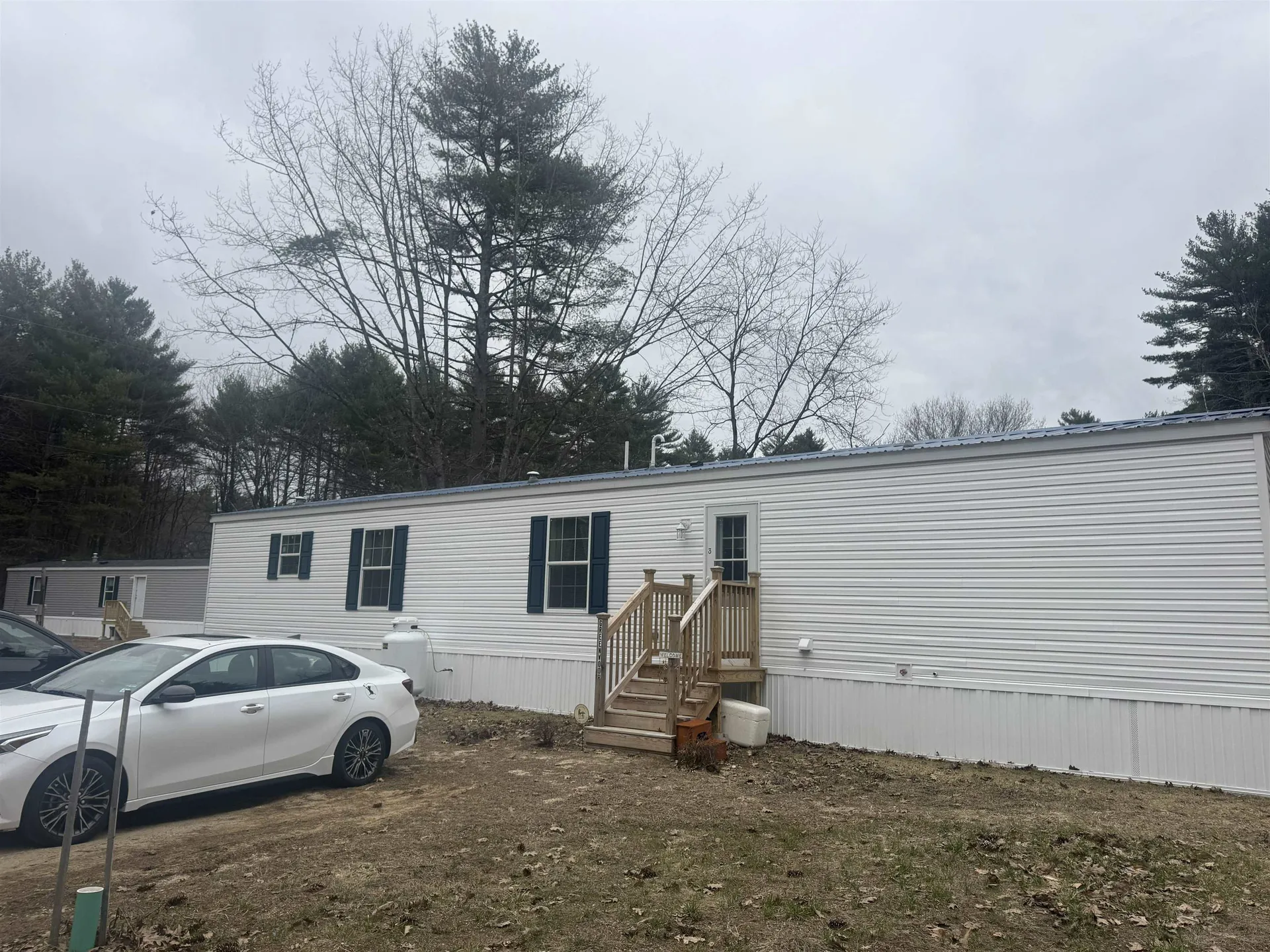3 Chamberlain Court Deering NH 03244