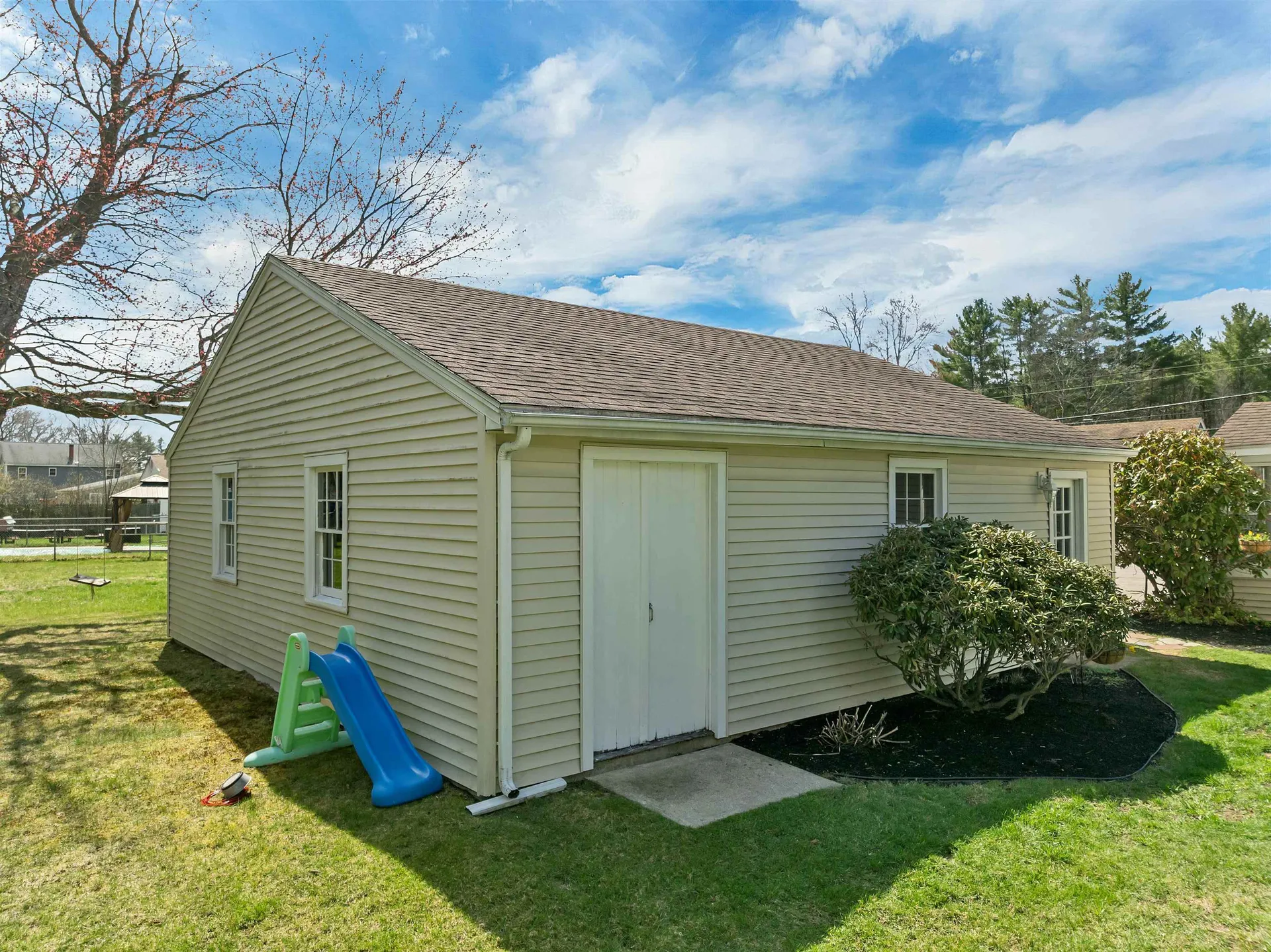 23 Cross Road Rochester NH 03868
